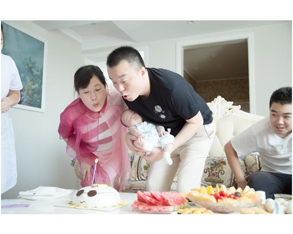 宝宝满月会