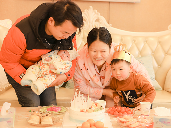 宝宝满月会